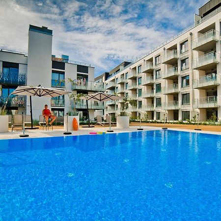 Porty B103 Nadmorskie Tarasy Pool Sauna Parking Kolobrzeg Luaran gambar