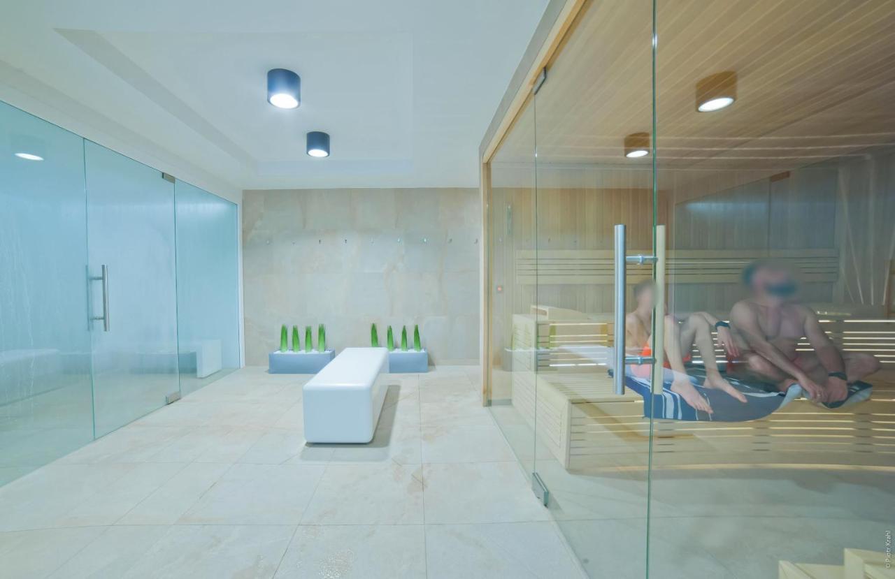 Porty B103 Nadmorskie Tarasy Pool Sauna Parking Kolobrzeg Luaran gambar