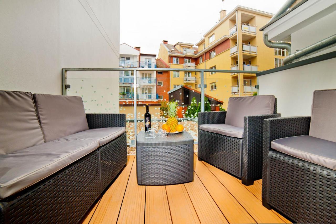 Porty B103 Nadmorskie Tarasy Pool Sauna Parking Kolobrzeg Luaran gambar