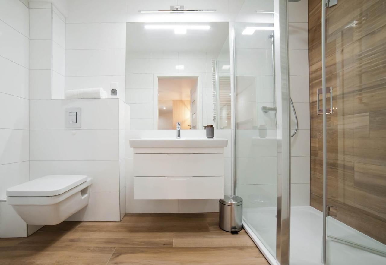 Porty B103 Nadmorskie Tarasy Pool Sauna Parking Kolobrzeg Luaran gambar
