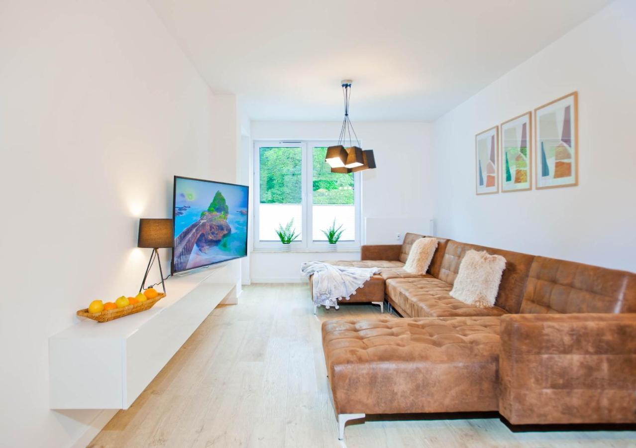 Porty B103 Nadmorskie Tarasy Pool Sauna Parking Kolobrzeg Luaran gambar