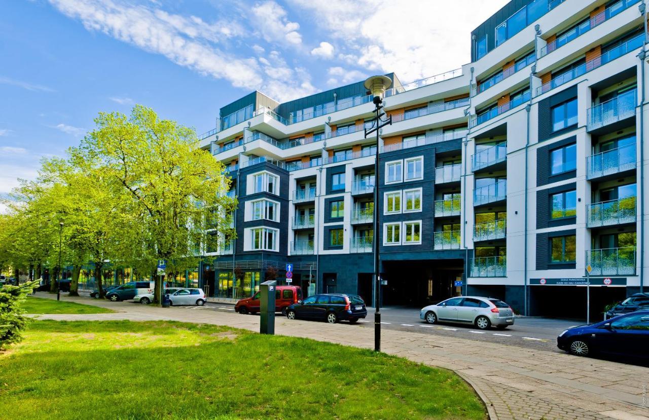 Porty B103 Nadmorskie Tarasy Pool Sauna Parking Kolobrzeg Luaran gambar